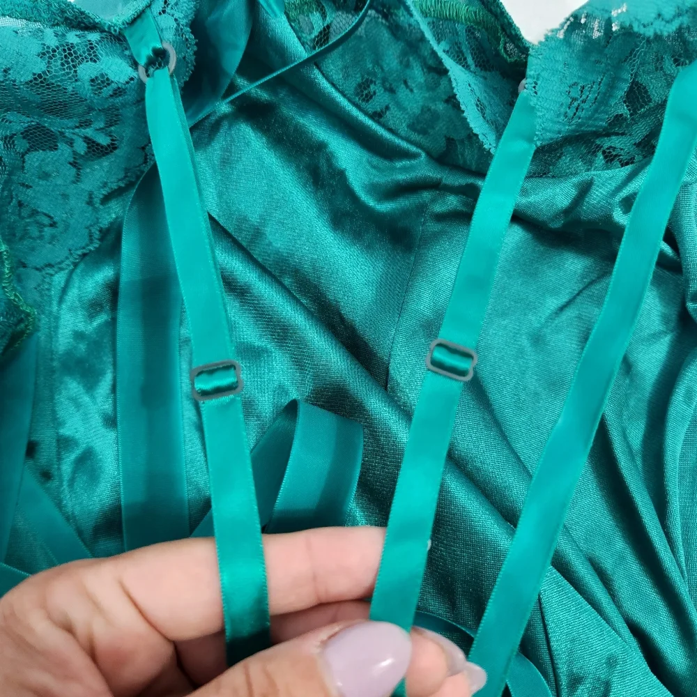 Vintage Teal Slip and Sheer Robe Set - Picture 11 of 15